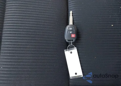 2017 Toyota Rav4 Le из США, поврежденный, VIN 2T3BFREV1HW681986